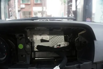 벤츠 C 클래스 W204 후기형 8.8인치 해외 직구 모니터 구입 후 DIY 설치 실패 우리 동네 작업 고수 캡틴홍 재작업 도전