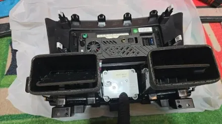 인피니티 Q70 M37 12.3인치 모니터 설치 카인원프로맥스 전문 대리점 캡틴홍