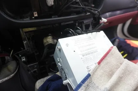 벤츠 SL 모니터 교체 내비게이션 USBAUX 싱크밀림 없는 9인치 안드로이드모니터 올인원 카플레이 시공  벤츠코리아멀티미디어공식지정점 캡틴홍