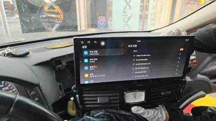 인피니티 Q70 M37 12.3인치 모니터 설치 카인원프로맥스 전문 대리점 캡틴홍