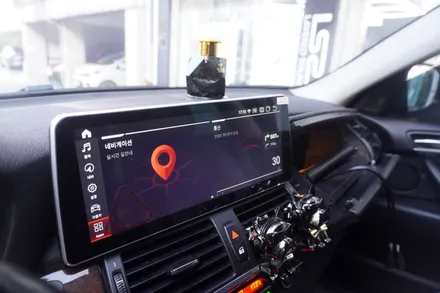 [레이어드사운드서울총판 캡틴홍] BMW X6 E바디 차량 내비게이션 신형 스마트키 교체 12.3인치 안드로이드모니터 올인원 카플레이 카블릿 레트로핏 튜닝