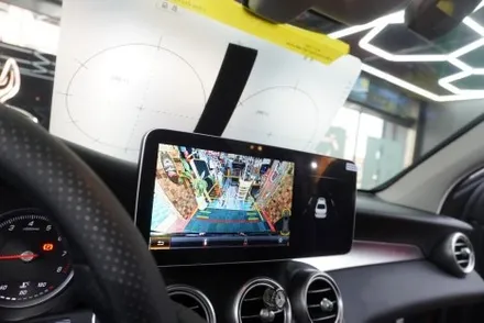 대한민국 전파인증 받은 아이니바3D 탑재된 카인원프로맥스 벤츠 GLC 순정 GPS 듀얼파크라 연결 AUX코딩후 L/R/GND 핀 연결 까지 by예약제1인시공캡틴홍