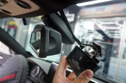 [예약제1인시공 캡틴홍] BMW 3시리즈 E90 대시보드 타공후 시공 되는 안드로이드올인원 내비게이션 12.3인치 모니터 후방카메라 블랙박스 기어봉 교체 레트로핏 튜닝