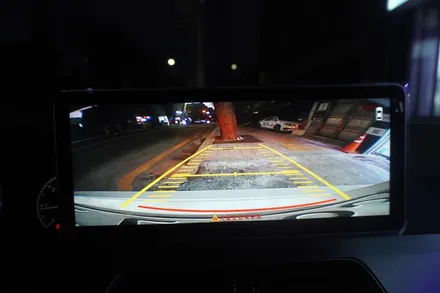 [벤츠내비게이션AS공식지정점 캡틴홍] 벤츠 C클래스 W204 후기형 내비게이션 후방카메라 국산12.3인치 모니터 안드로이드셋탑 M2C200A플러스 AUX코딩후 매립 시공