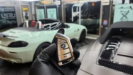 BMW Z4 E바디 E89 해외 직구 신형 스마트키 설치