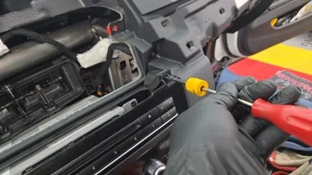 BMW F10 5시리즈 NBT 옵션 순정 모니터 이용  아이드라이브 스마트폰 터치  사용 노터치 카플레이 안드로이드오토  유선 무선  제품 설치
