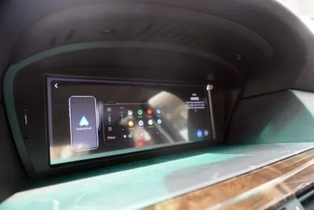 BMW E60 5시리즈 CCC 옵션 해외직구 8.8인치 모니터 안드로이드올인원 내비게이션 후방카메라 연결 설치 시공