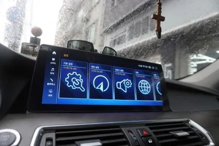 BMW 5 GT  해외 직구 모니터 교체 설치 우리 동네는 고수가 작업한다