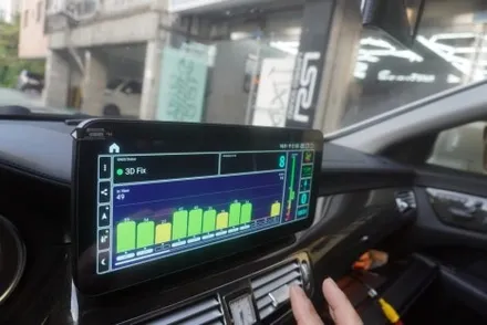 벤츠 CLS 전기형 해외직구 12.3인치 모니터 교체후 순정 후방카메라 주차라인 PAS 연동 연결 작업 까지 진행 됩니다