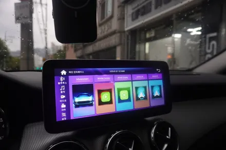 벤츠 GLA AUX 코딩후 카플레이 전용 해외직구 안드로이드올인원 모니터 교체 시공 공장세팅 비밀번호 8866 입니다