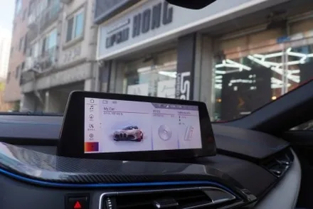 BMW I8 순정 모니터 이용 노터치 카플레이 안드로이드오토 유선 권장 무선 사용 가능 제품 설치 우리 동네는 고수가 작업한다