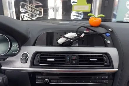 BMW 640D 6시리즈 그란 쿠페 NBT 옵션 해외 직구 모니터 고사양 MNG 12.5인치 안드로이드 올인원 설치 고수가 작업하는 과정