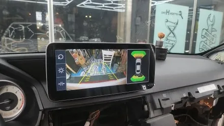 벤츠 E 클래스 W212 NTG4.5 해외 직구 모니터 우리 동네는 자동차 튜닝 리페어 서비스 인스톨 경험 20년 이상 고수가 금주 금연하면서 작업합니다