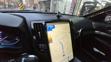 우리 동네는 고수가 작업한다 1인 시공 캡틴홍 인피니티 G37 알리익스프레스 쇼핑몰 구입 해외 직구 세로형 버티컬 모니터 올인원 설치