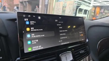 인피니티 Q70 M37 12.3인치 모니터 설치 카인원프로맥스 전문 대리점 캡틴홍