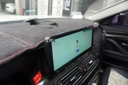 BMW F10 5시리즈 NBT 옵션 12.3인치 모니터 교체 안드로이드올인원 내비게이션 순정 GPS 안테나 연결 작업by월세없는곳에서 직원없이 예약제1인시공캡틴홍