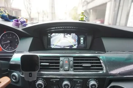 BMW E60 5시리즈 CCC 보급형 MNX 8.8인치 순정 모니터 1:1 교체 제품 해외직구 안드로이드올인원 후방카메라 교체 설치 1인시공 완벽 그 잡채