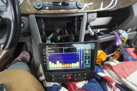벤츠 CLS W219 후기형 해외 직구 안드로이드 올인원 모니터 후방카메라 연결 2채널 블랙박스 설치 예약제 1인 시공 캡틴홍