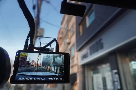 아우디 SQ5 내비게이션 블랙박스 보조배터리 국산 12.3인치 모니터 교체 M2C200A플러스 안드로이드셋탑 뷰게라 Q100V 에너웨이브 에너팩프로 12A 시공