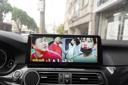 BMW F10 5시리즈 NBT 옵션 센터스피커 그릴망 교체 12.3인치 안드로이드모니터 올인원 내비게이션 시공