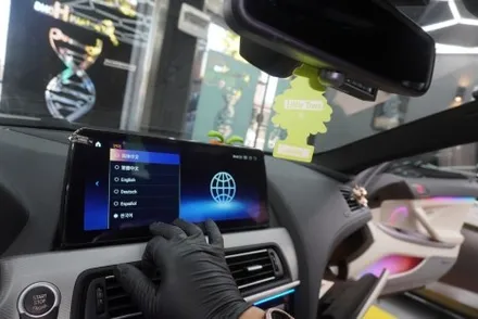BMW 640D 6시리즈 그란 쿠페 NBT 옵션 해외 직구 모니터 고사양 MNG 12.5인치 안드로이드 올인원 설치 고수가 작업하는 과정