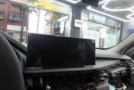 BMW F바디 X6 NBT 15.8인치 모니터 교체 해외 직구 블루투스 연결 카플레이 안드로이드오토 무선 사용 안드로이드 올인원 설치