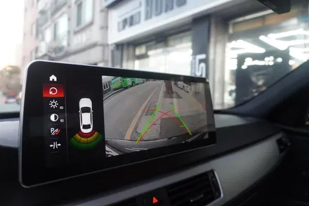 [예약제1인시공 캡틴홍] BMW 3시리즈 E90 대시보드 타공후 시공 되는 안드로이드올인원 내비게이션 12.3인치 모니터 후방카메라 블랙박스 기어봉 교체 레트로핏 튜닝