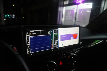 [벤츠공식멀티미디어AS지정점 캡틴홍] 벤츠 GLK 후기형 AUX코딩 내비게이션 Z8000 블랙박스 IOT 국산 12.3인치 M2C200A플러스 안드로이드셋탑 카블릿 매립 시공