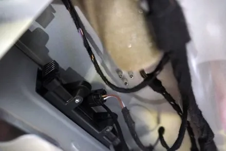 부모님께 선물하는 해외 직구 모니터는 유심 연결 추천! 핫스팟 보다 좋아하세요! 벤츠 E 클래스 W212 안드로이드 올인원 후방카메라 설치