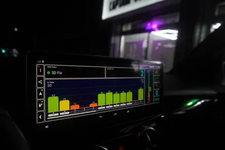 [벤츠공식멀티미디어AS지정점 캡틴홍] 벤츠 GLK 후기형 AUX코딩 내비게이션 Z8000 블랙박스 IOT 국산 12.3인치 M2C200A플러스 안드로이드셋탑 카블릿 매립 시공