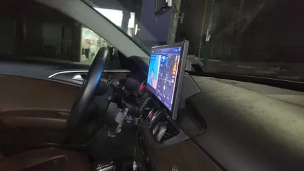 아우디 A6 C7 15.6인치 모니터 교체 퀵 주문 바로 설치되는 아이나비 카인원프로맥스 안드로이드 내비게이션 시스템 우리 동네는 고수가 작업합니다