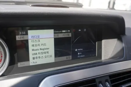 벤츠 C 클래스 W204 후기형 순정 스타일 매립형 8.8 인치 모니터 해외 직구 카플레이 안드로이드오토 올인원 설치