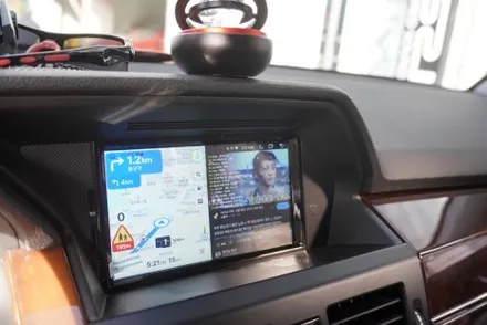 벤츠 GLK X204 모니터블랙아웃 고장 문제로 해외직구 안드로이드모니터 오디오 세트 제품 교체 설치by후방카메라 GPS는 순정을 확인 연결 됩니다