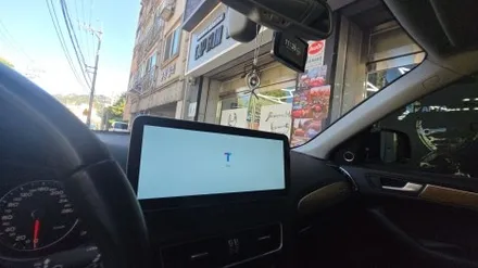 부산에서 해결 못한 아우디 Q5 썬루프 소음 잡소리 해결 하면서 모니터 교체 12.5인치 카인원프로맥스 안드로이드 올인원 설치 우리 동네는 고수가 작업한다