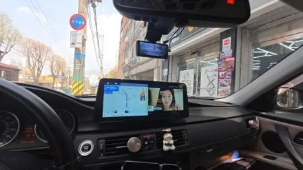 BMW 3시리즈 E90 대시보드 타공 12.3인치 모니터 카인원프로맥스Q 설치
