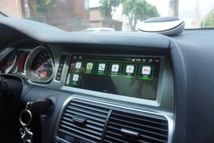 미국 직수 아우디 Q7 내비게이션 매립형 10.25인치 안드로이드모니터 올인원 트렁크 손잡이 일체형 후방카메라 연결 시공