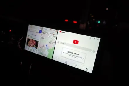 아우디 A4 3GMMI 해외 직구 12.5인치 모니터 안드로이드 올인원 트렁크 손잡이 일체형 후방카메라 교체 설치