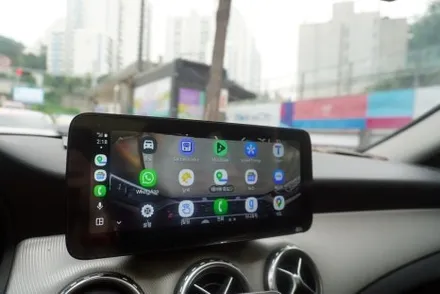 벤츠 GLA 4500AB 모니터 블랙아웃 화면 깜박임 후방카메라 안됨 고장 탈거 해외 직구 리눅스 카플레이 안드로이드오토 전용 모니터 설치