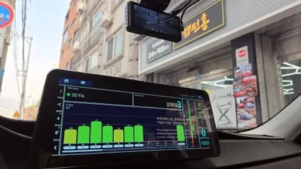 BMW 3시리즈 E90 대시보드 타공 12.3인치 모니터 카인원프로맥스Q 설치