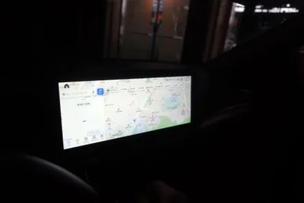 아우디 A4 3GMMI 해외 직구 12.5인치 모니터 안드로이드 올인원 트렁크 손잡이 일체형 후방카메라 교체 설치