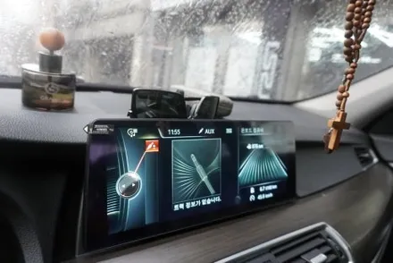 BMW 5 GT  해외 직구 모니터 교체 설치 우리 동네는 고수가 작업한다