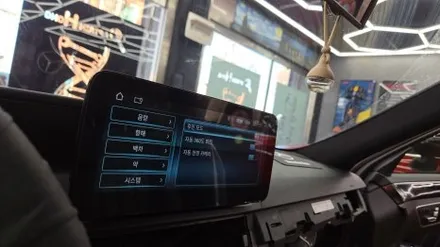 우리 동네는 고수가 작업한다 1인 시공 캡틴홍 벤츠 E 클래스 W212 AUX 코딩 순정 GPS 안테나 연결 모니터 교체 안드로이드 올인원 설치