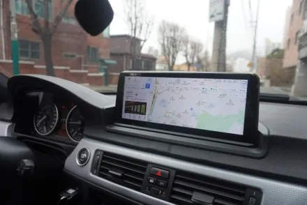BMW 3시리즈 E90 대시보드 타공후 10.25인치 안드로이드모니터 교체 후방카메라 블랙박스보조배터리 by월세없는곳에서 직원없이 예약제1인시공캡틴홍