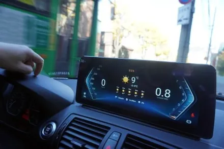 BMW 해외 직구 모니터 설치 고수 캡틴홍 120D 12.5인치 해외 직구 안드로이드 올인원 교체 후방카메라 연결 설치