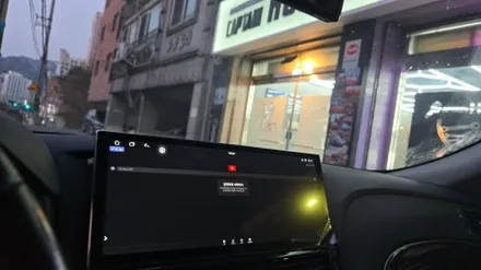 인피니티 Q70 M37 12.3인치 모니터 설치 카인원프로맥스 전문 대리점 캡틴홍