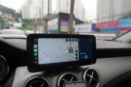 벤츠 GLA 4500AB 모니터 블랙아웃 화면 깜박임 후방카메라 안됨 고장 탈거 해외 직구 리눅스 카플레이 안드로이드오토 전용 모니터 설치