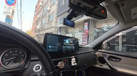 BMW 3시리즈 E90 대시보드 타공 12.3인치 모니터 카인원프로맥스Q 설치