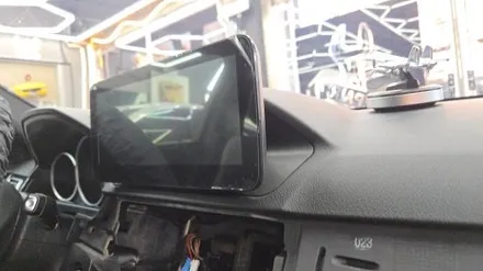 우리 동네는 고수가 작업한다 1인 시공 캡틴홍 벤츠 E 클래스 W212 AUX 코딩 순정 GPS 안테나 연결 모니터 교체 안드로이드 올인원 설치