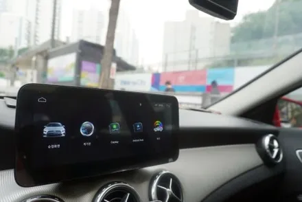 벤츠 GLA 4500AB 모니터 블랙아웃 화면 깜박임 후방카메라 안됨 고장 탈거 해외 직구 리눅스 카플레이 안드로이드오토 전용 모니터 설치
