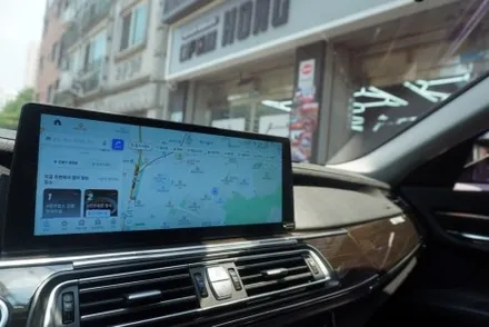 BMW 7시리즈 CIC 옵션 모니터 교체 카플레이 안드로이드오토 해외 직구 안드로이드 올인원 설치 우리 동네는 고수가 작업한다